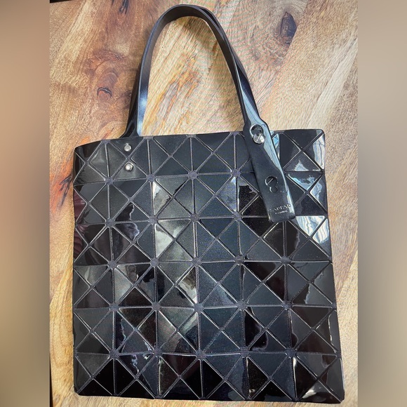 BAO BAO ISSEY MIYAKE OR BEST OFFER - Picture 2 of 5